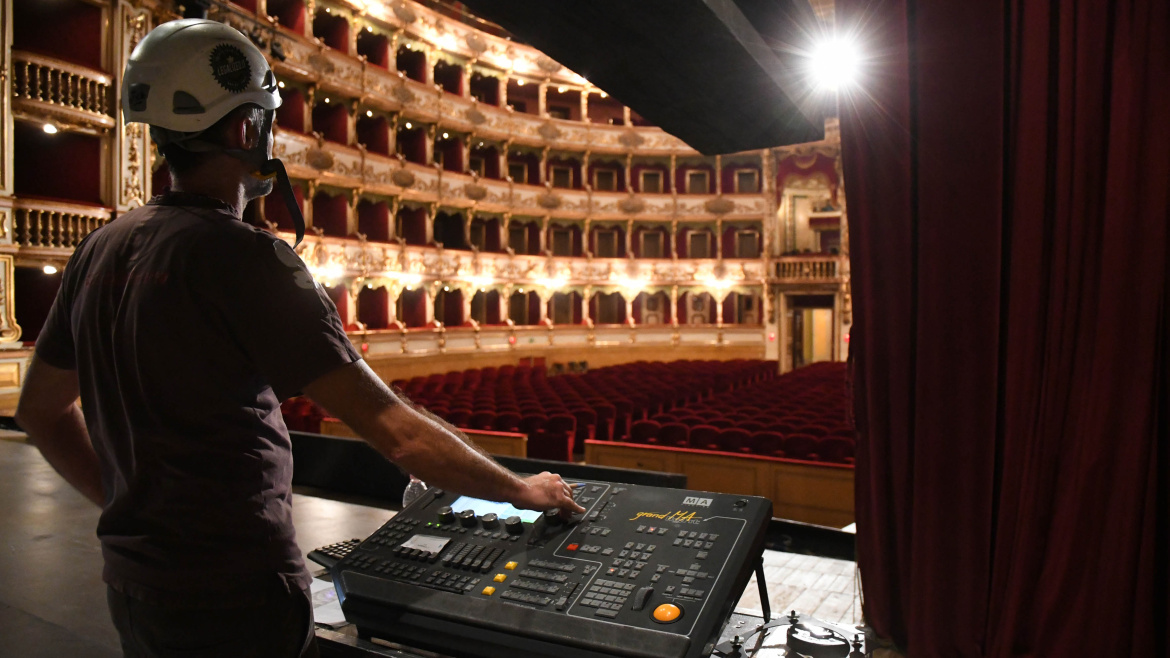 TEATRO GRANDE STAGIONE LIRICA 2016/2017  BACKSTAGE TURANDOT+++++++  favretto©reporter